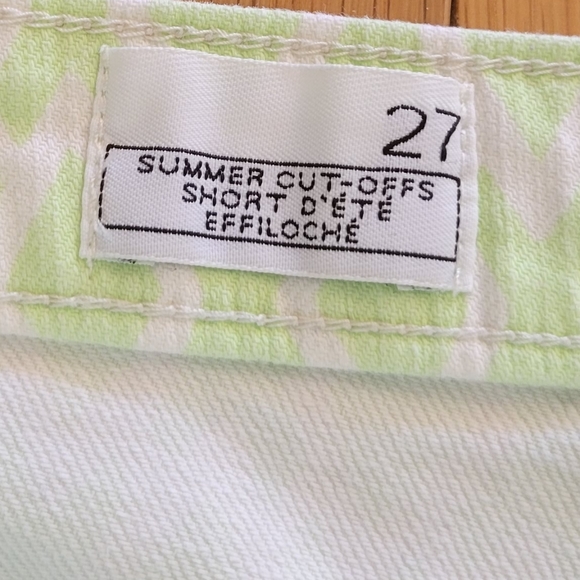 5/$20 GAP summer cut-off denim shorts frayed hem lime green white print 27 - Picture 5 of 5